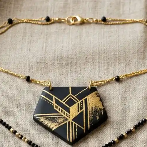 Circle Pendent Necklace (Black) — handmade eco friendly gift by Achichiz, Lucknow